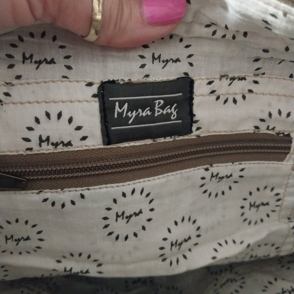 3522 Medium Myra Shoulder Bag Like New. 12" X 11" with 24" Strap Drop. - Picture 10 of 11